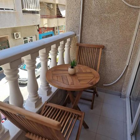 Almudena Apartments Torrevieja Kültér fotó